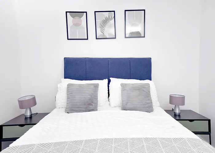 Luxury 2-Bed In Salford Quays 10 Min To Manchester & Mediacity
